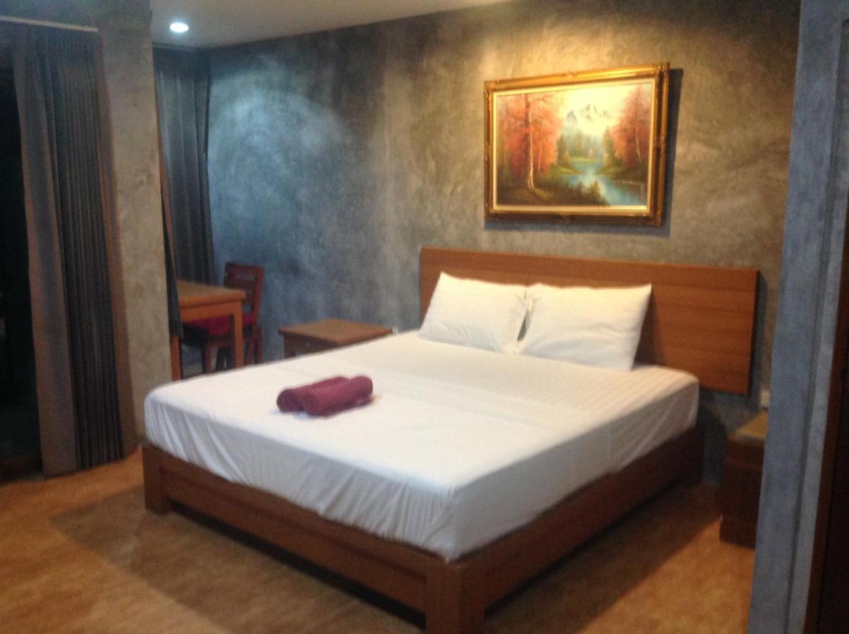 Ban Nua Waikiki Beach Garden Resort מראה חיצוני תמונה