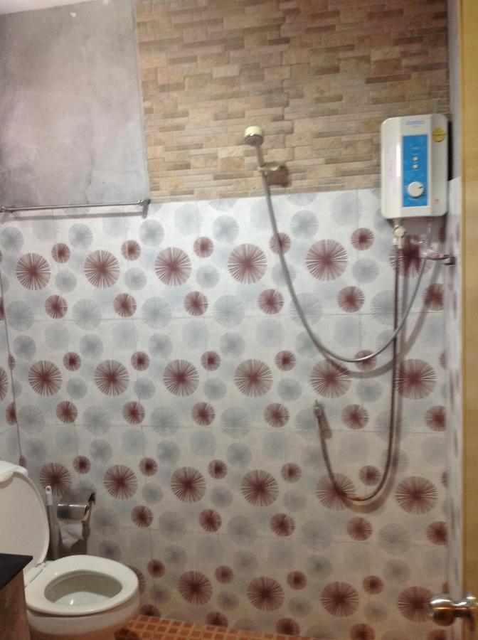 Ban Nua Waikiki Beach Garden Resort מראה חיצוני תמונה