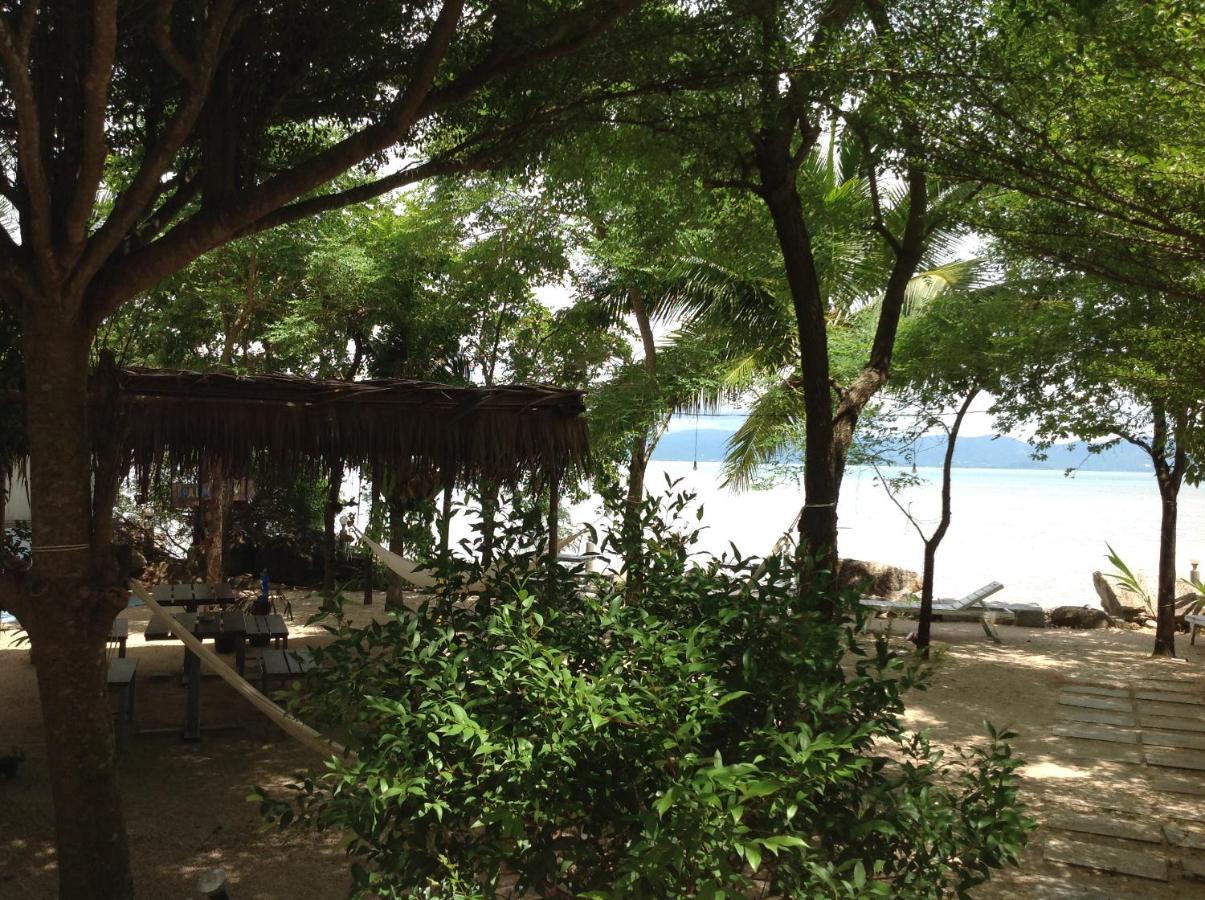 Ban Nua Waikiki Beach Garden Resort מראה חיצוני תמונה